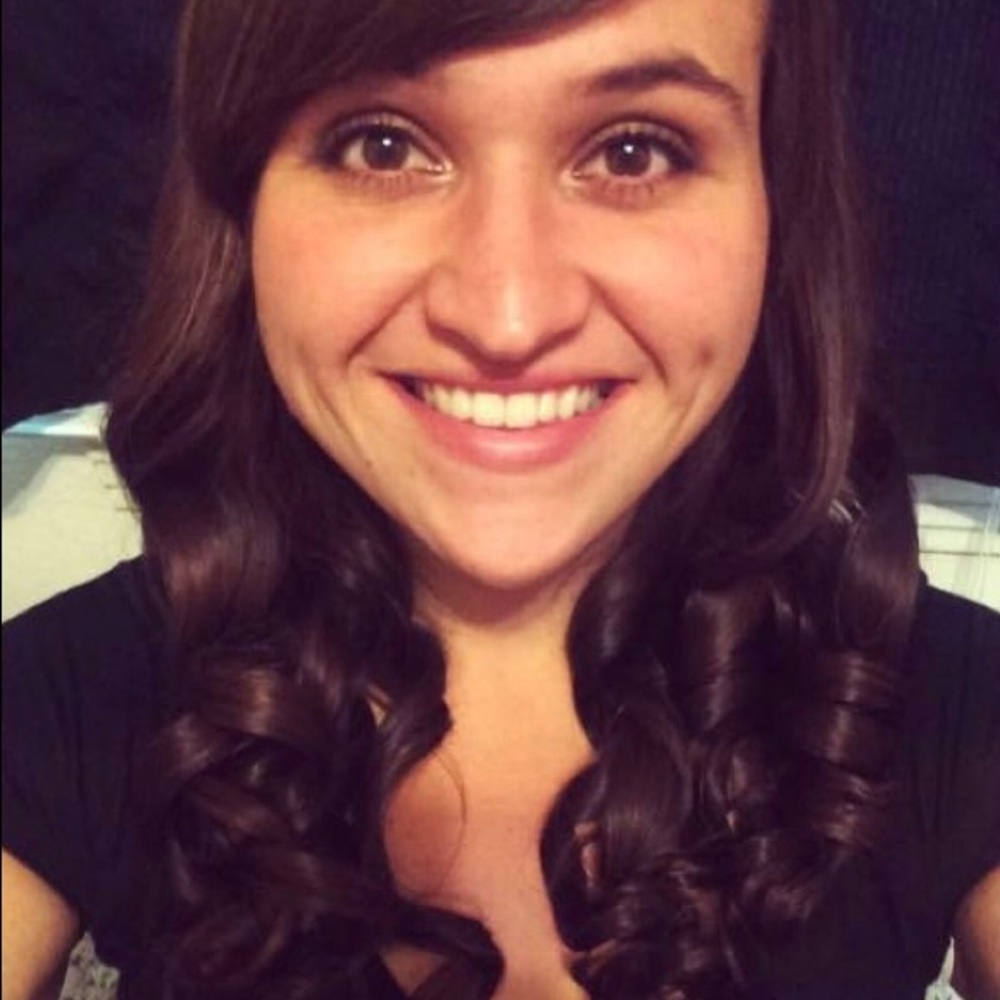 Meet your Posher, Lauren